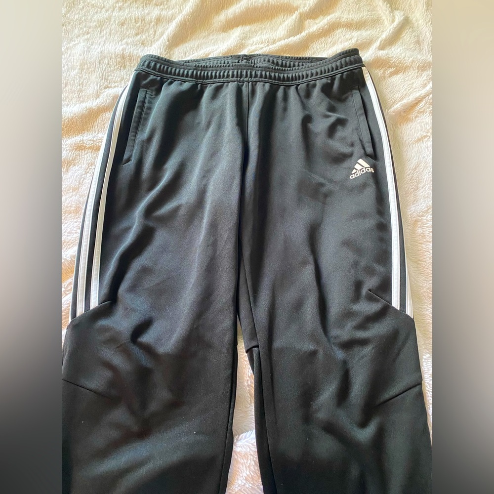 black adidas sweatpants size xl